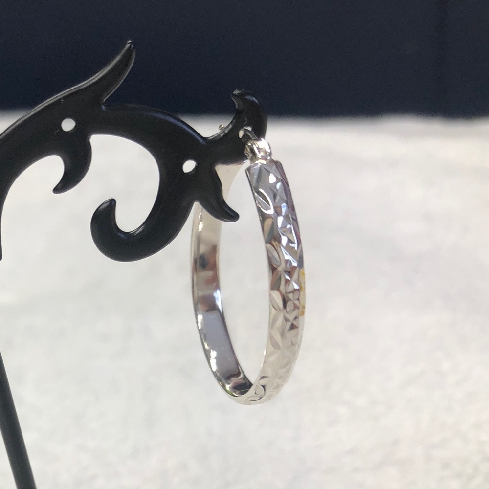 ALWAND VAHAN EUC Textured Sterling Silver Hoop Earrings - Picture 2 of 12
